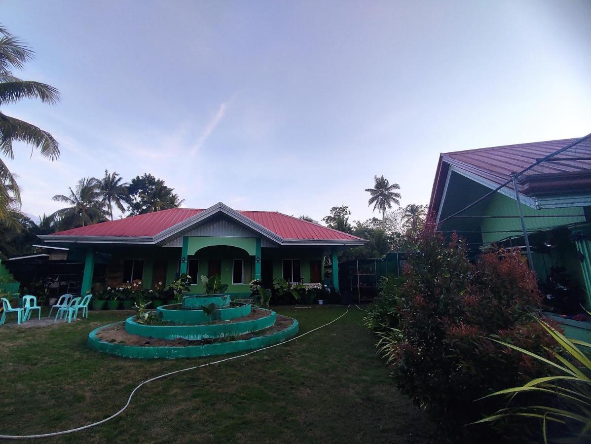 Barril Green Homestay Batuan Экстерьер фото