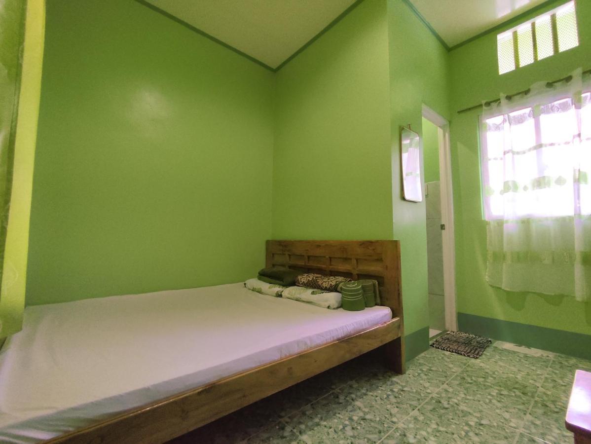 Barril Green Homestay Batuan Экстерьер фото